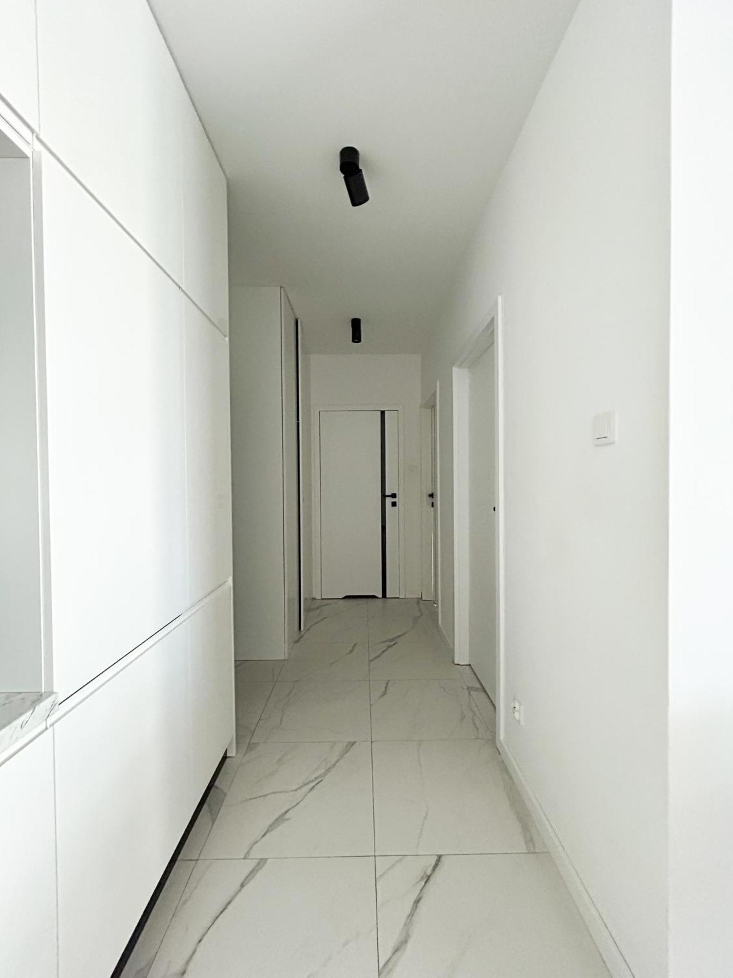 Lumina Stylish 3-Room Apart With Balcony Лодзь Екстер'єр фото