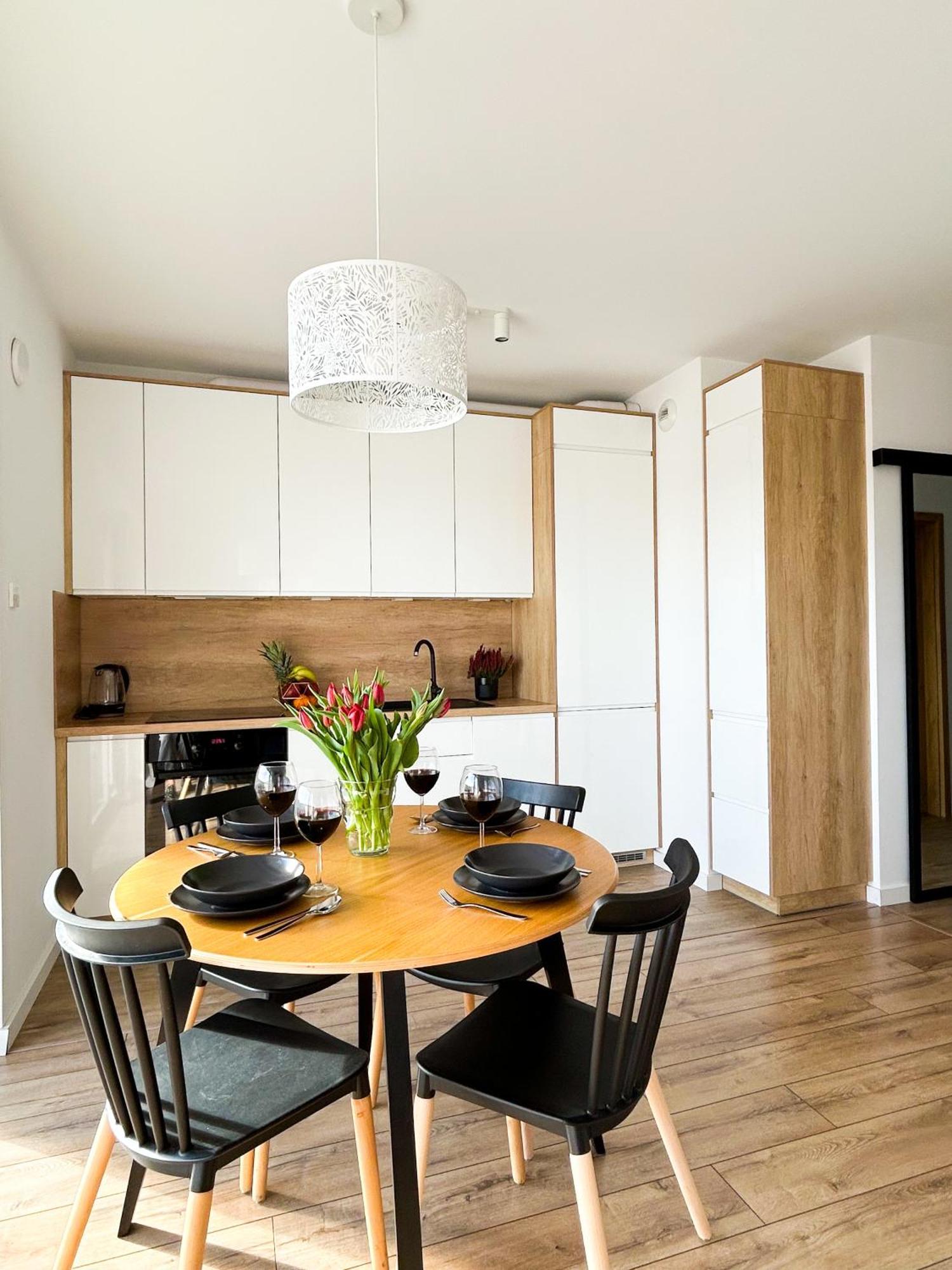 Lumina Stylish 3-Room Apart With Balcony Лодзь Екстер'єр фото