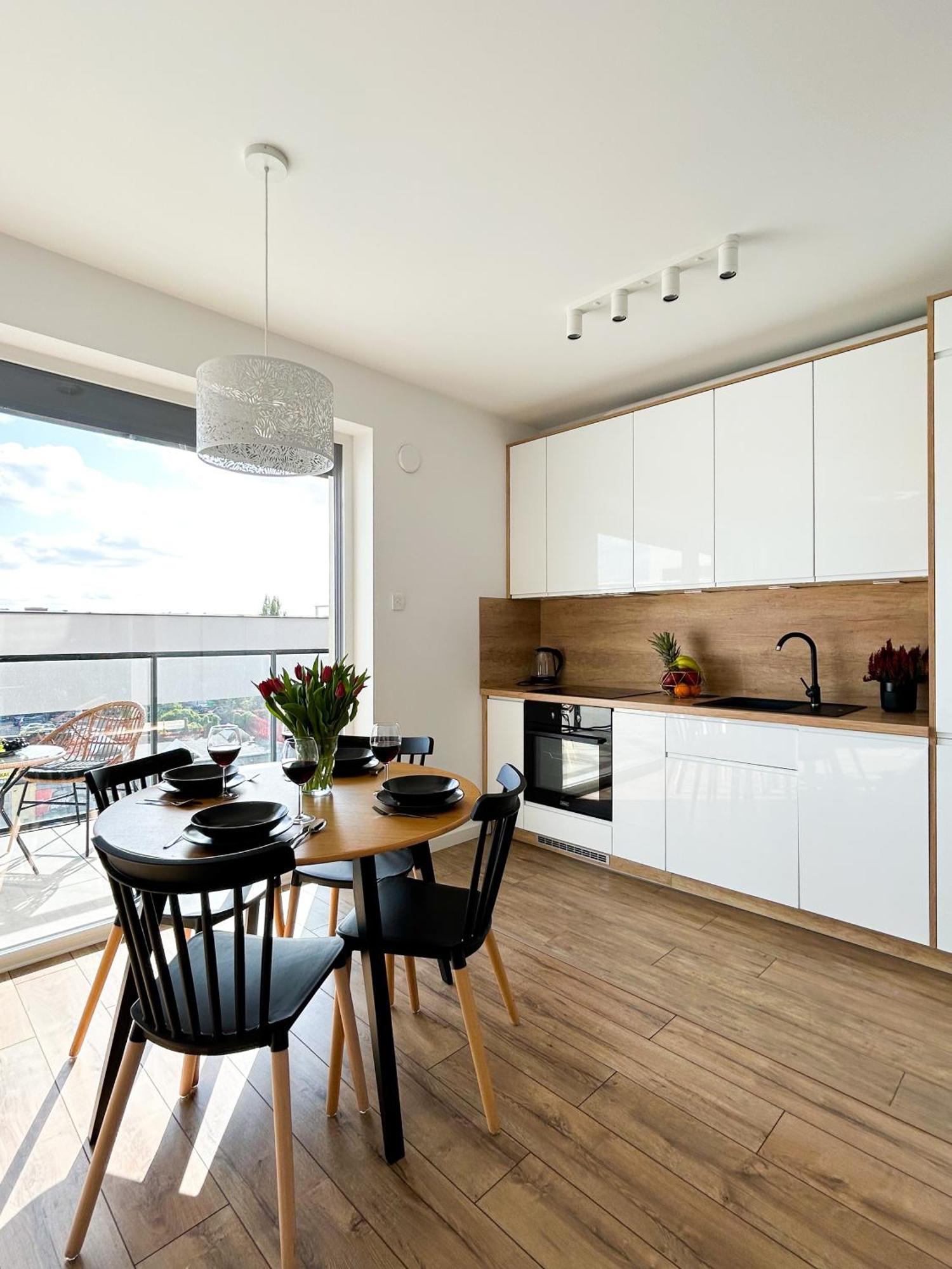 Lumina Stylish 3-Room Apart With Balcony Лодзь Екстер'єр фото