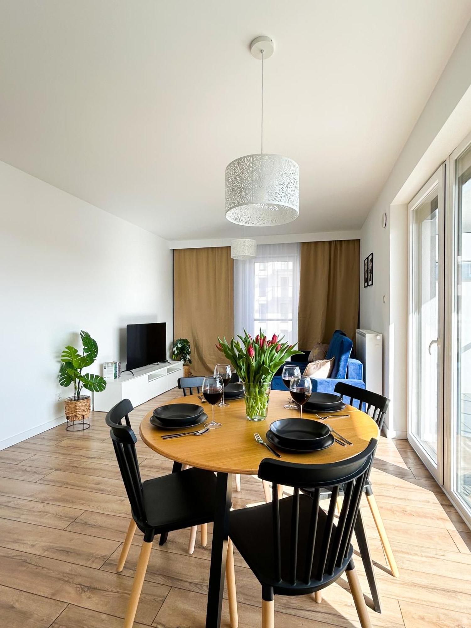 Lumina Stylish 3-Room Apart With Balcony Лодзь Екстер'єр фото